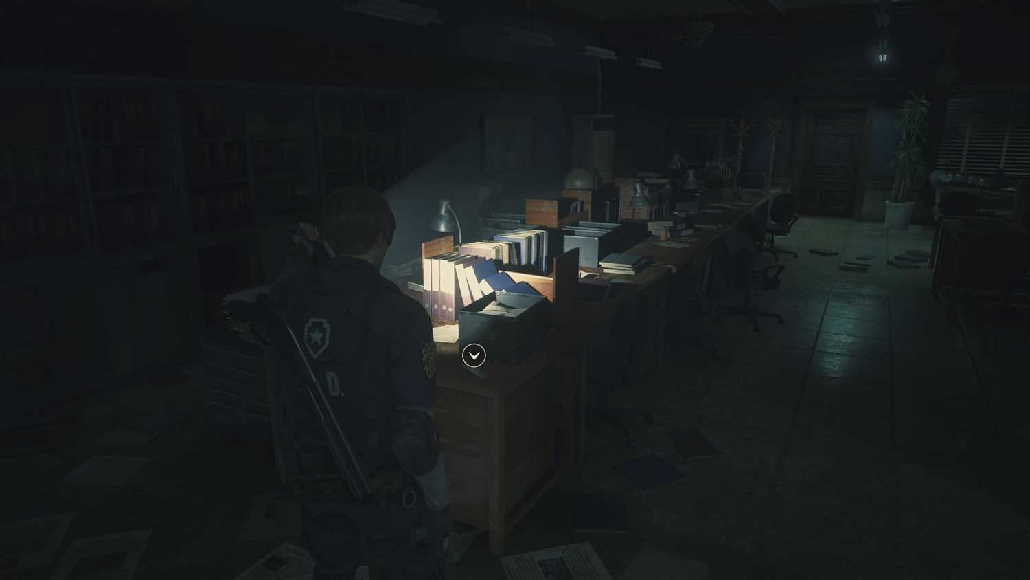 Где найти детали для электрощитка в Resident Evil 2?